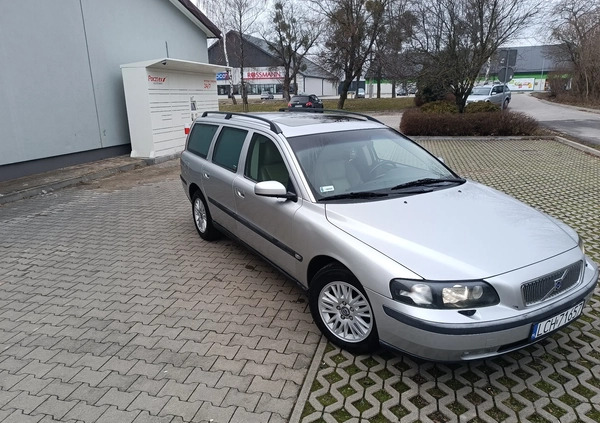 Volvo V70 cena 9950 przebieg: 390000, rok produkcji 2004 z Świdwin małe 106